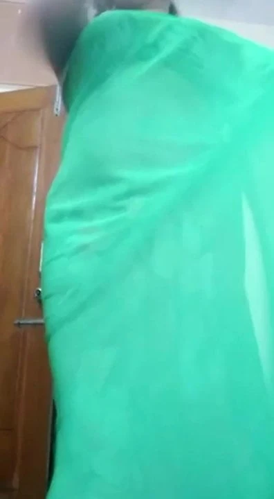 Bangladeshi Nasrin khala stripping her saree