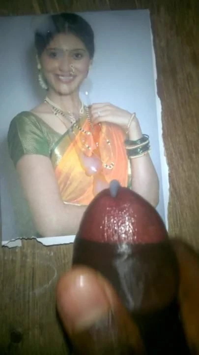 Cum on Cute Marathi Bhabi