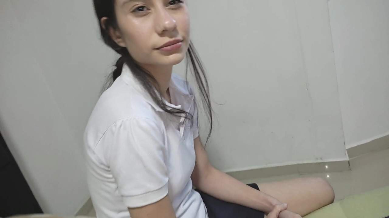 変態継父が継娘の研究を中断する