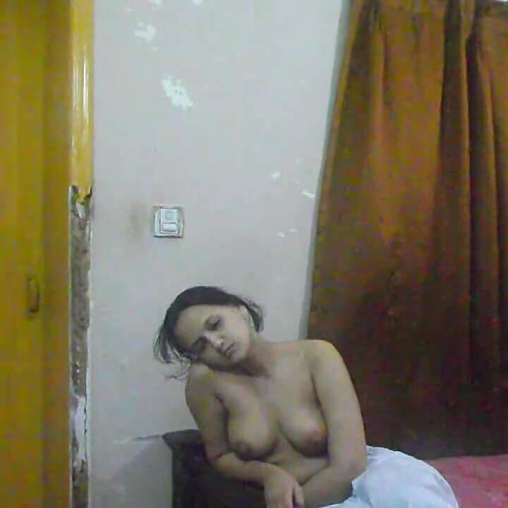 Desi Couple Real Life Sex in Bedroom in Night
