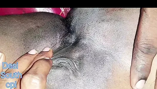 Hintli tamil evli kadın ev yapımı videoyu boşalttıktan sonra tıraşını temizliyor