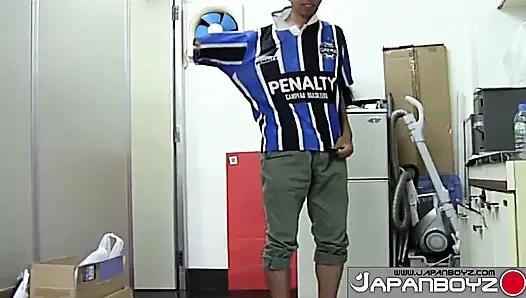Hot Teen Ryo Demonstrates His Technique For Jerking His Horny Dick