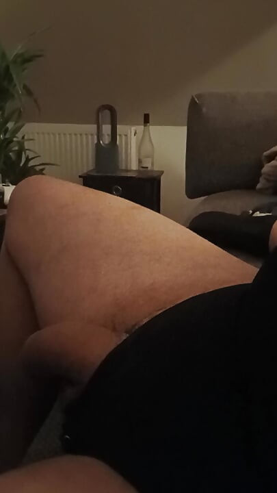 One men show handjob