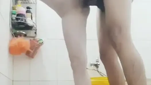 Fucking with my slutty, big-breasted girlfriend in the bathroom