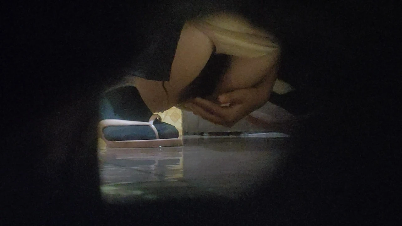 Rina is cumming hard again pissing .it's hard to dry her cum