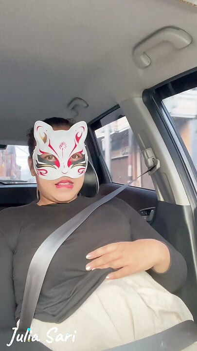 Com tesão no carro da Grab