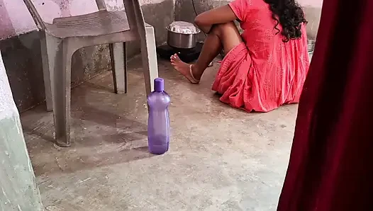 Hintli ateşli seksi desi kız sikiliyor