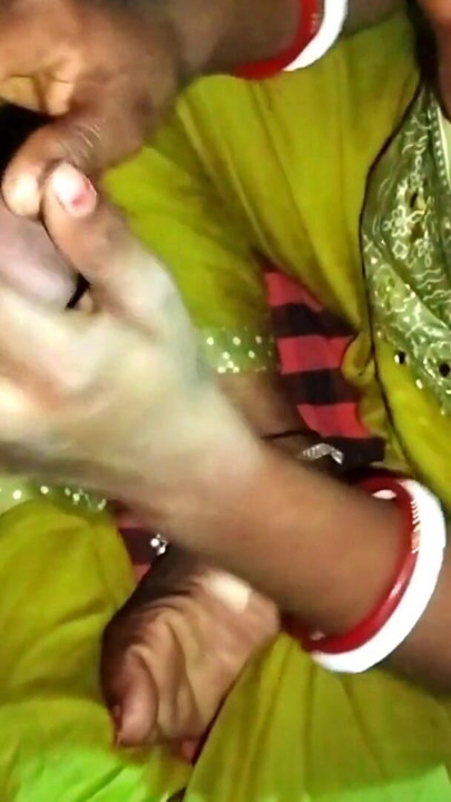 The sister-in-law called her brother-in-law and gave him oral sex in a desi style. | Clip 1