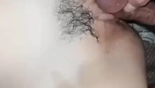 Mitternachtsblick: unerwartete liebe mit mitbewohnern