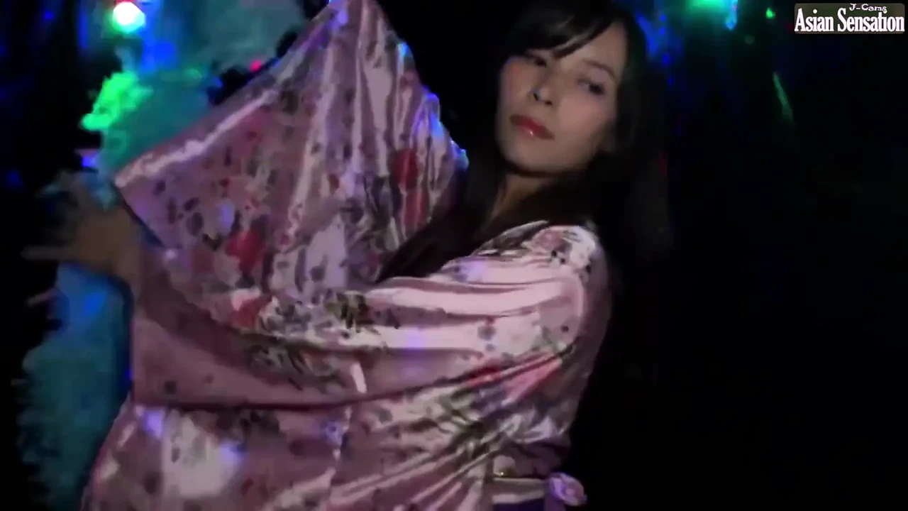 New Meguro Dx Strip Theater - Secret Full-service Experience - Part 1