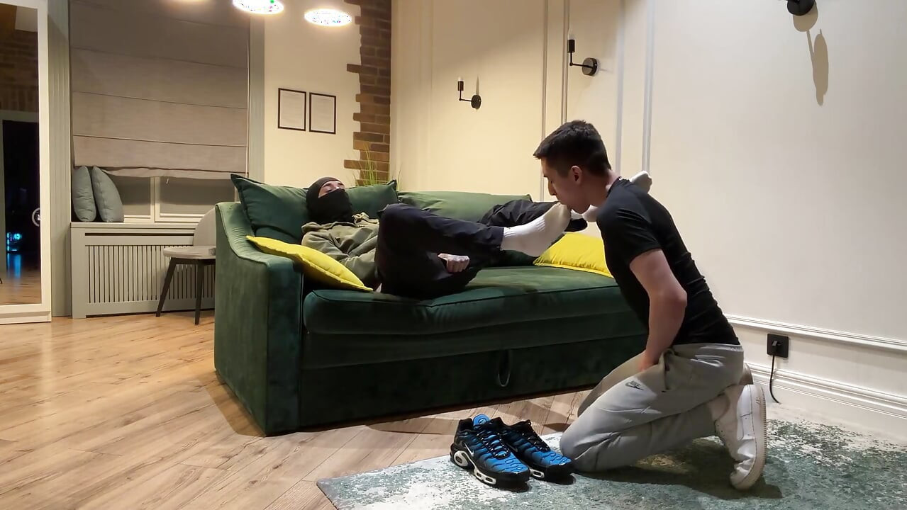 Hot Gay Sex with Sneakers and Dirty Socks