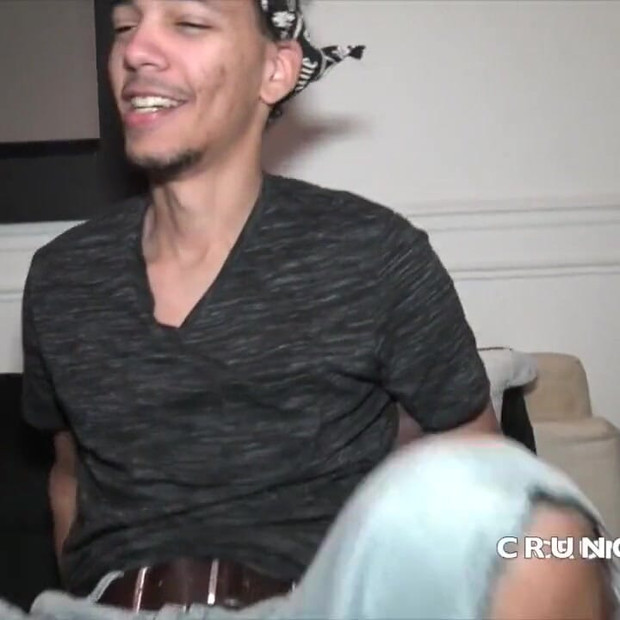 El gay Romantik follada a pelo por el heterosexual Ayden