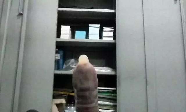 A quick cumshot