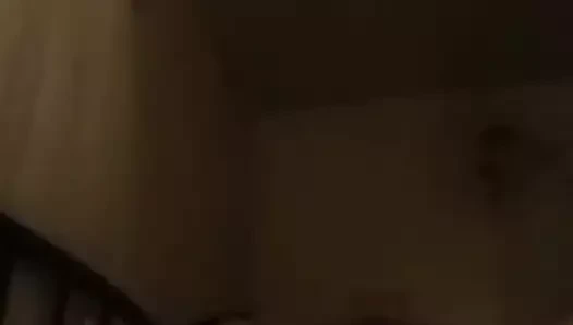 Milf lässt diese Muschi squirten