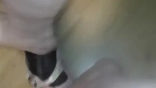 Sepatu birkenstock diproses