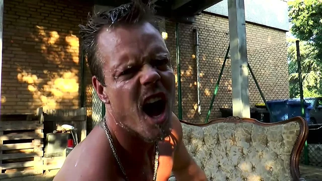 Mia Bitch Pervers - Episode 1