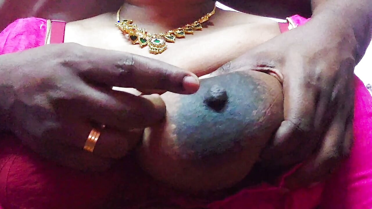 Hot and sexy aunty Apne bhatije ke sath Kiya sex big boobs