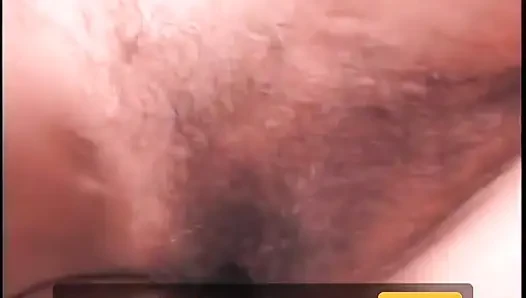 Cewek pirang dewasa yang haus kontol bercurang dengan semua pengunjung kamar mandi