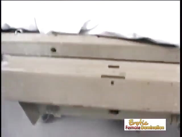 Seks Lezdom dengan pelacur jahat di hospital