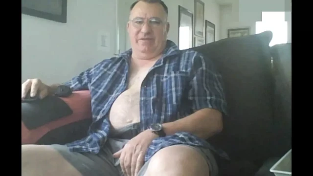 Daddy cums on cam