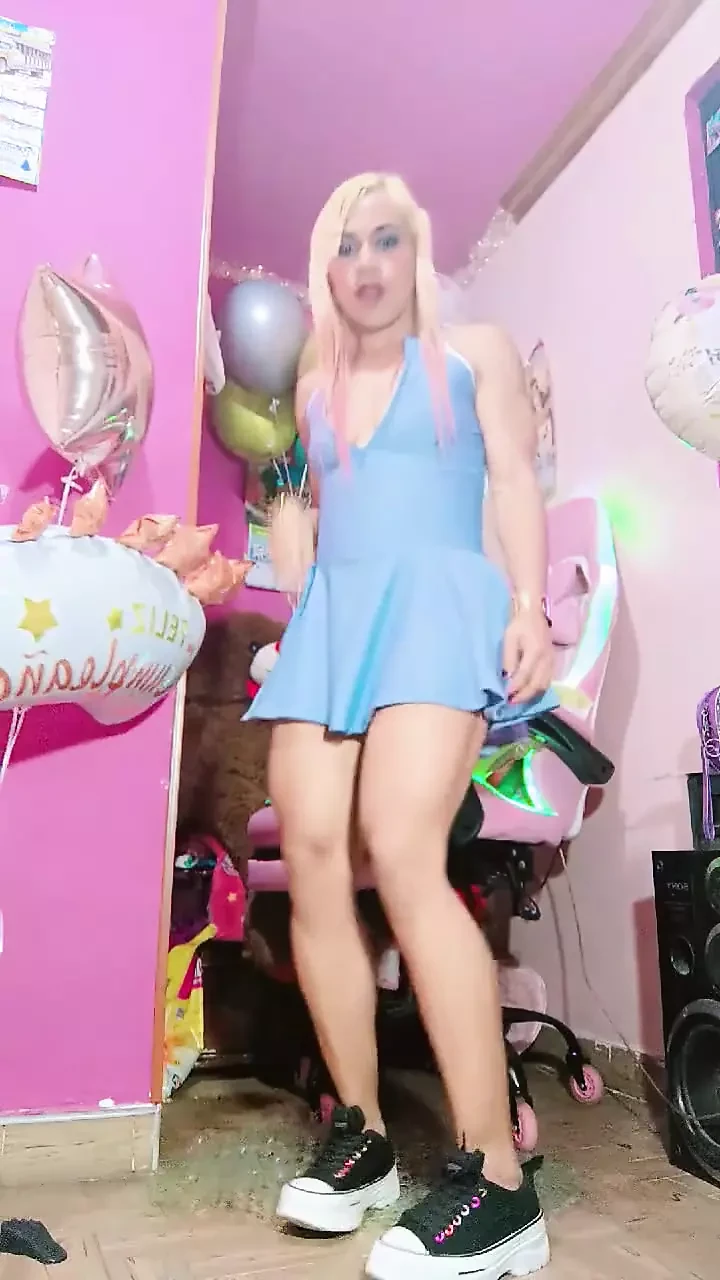 Happy Birthday Cute and Beautiful Some Naugthy Squirting Confety, and Drinkisss Ilove Make My Pussy Nude in Ur Eyes Daddy Loveee