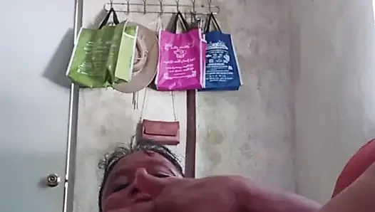 urgent orgasm needed ...