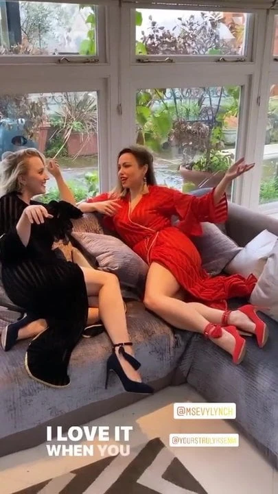 Evanna Lynch - Hot Photoshooting Instastory