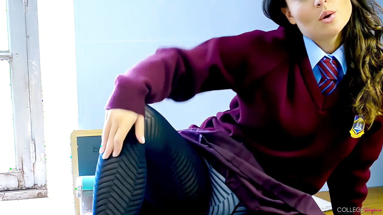 Talking Uniform Featuring Carla Brown