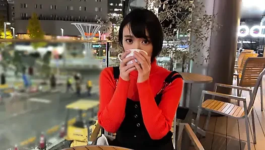 A118F07 Matching with a shy girl with short hair, a boyish girl! Cute is justice!! Her occasional beaming smile creates a cute gap! Private shoot at a love hotel and a shameless trapped sex scene!