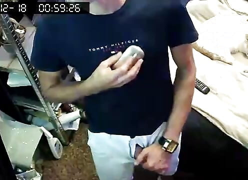 मेरे लंड को चूसने की जरूरत है