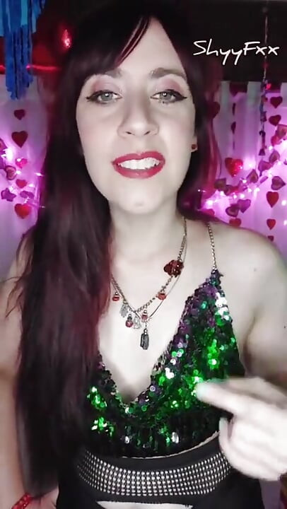 Shyyfxx Influencer fierbinte striptease Sin Bedste Ven Med En Lykkelig