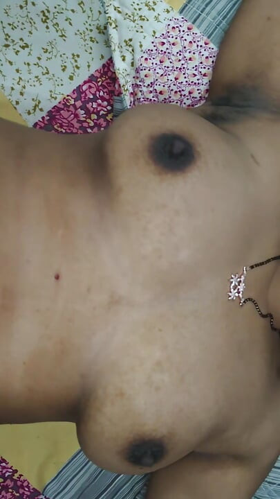 Hot desi bhabhi fuck by husbend romantic