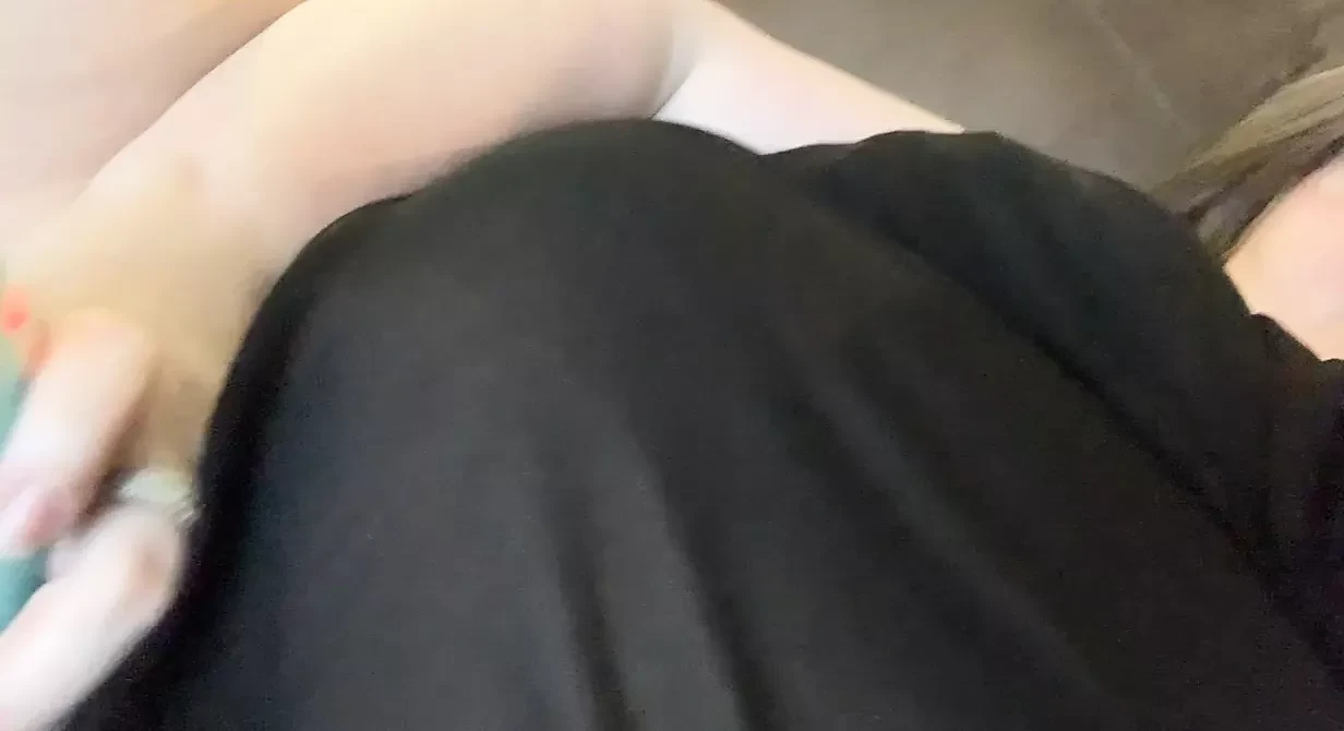 Esposa jugando con ella misma