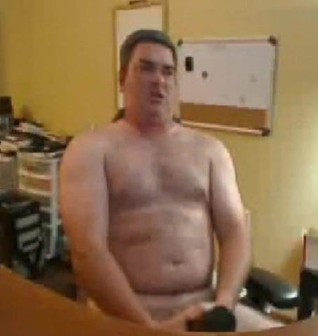 Debeli tata s 170519 od mesa