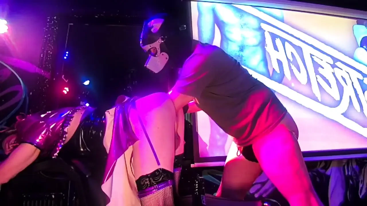 Another Shoulder Deep Fisting for Jasmine Dlight! Such a Good Time and so Many Fresh Fists!