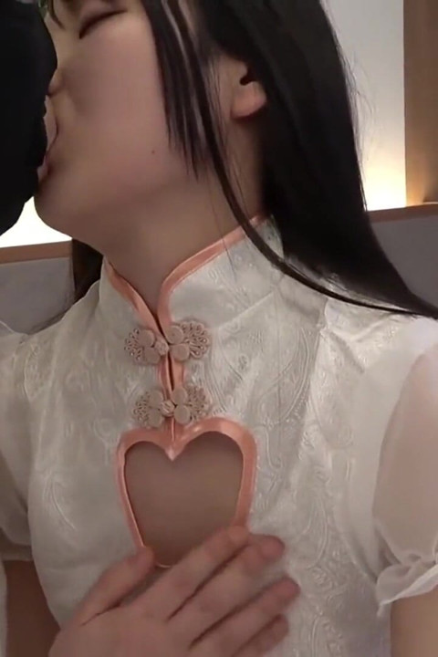 Cosplay Event with a Stunning Beauty, Playful Service Turns Into a Lively Private Moment