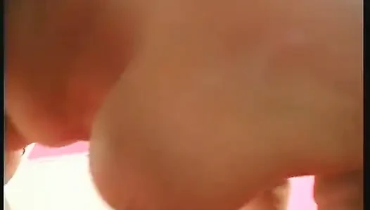Birkaç dişli nine yarak üzerinde ağzı tıkanıyor