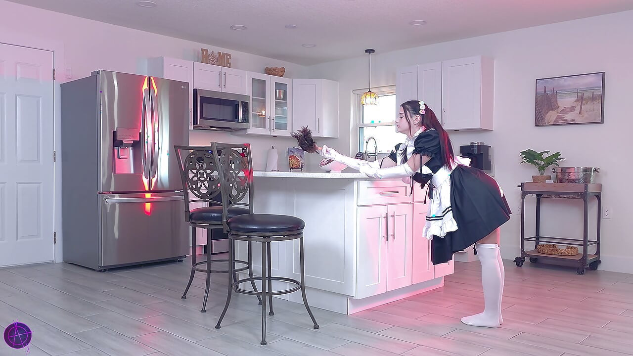 Fantasy Maid Futanari 4K