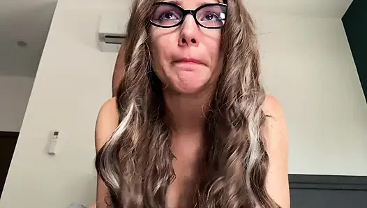 The delivery guy delivered the package and left his cum in her ass - feet fetish
