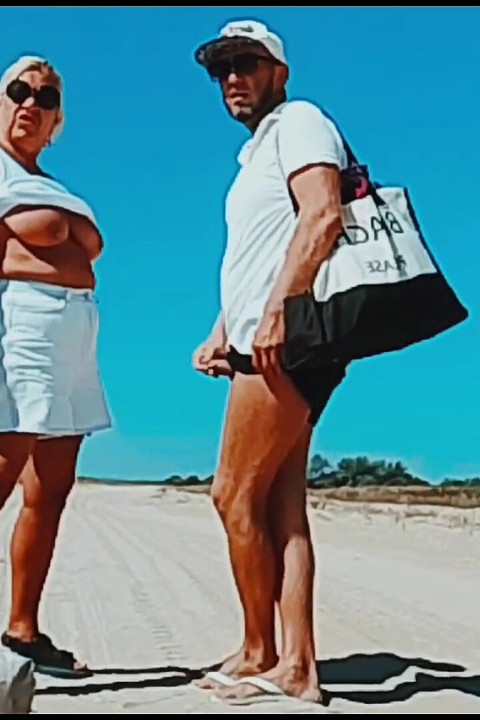 Puši neznancu na cesti