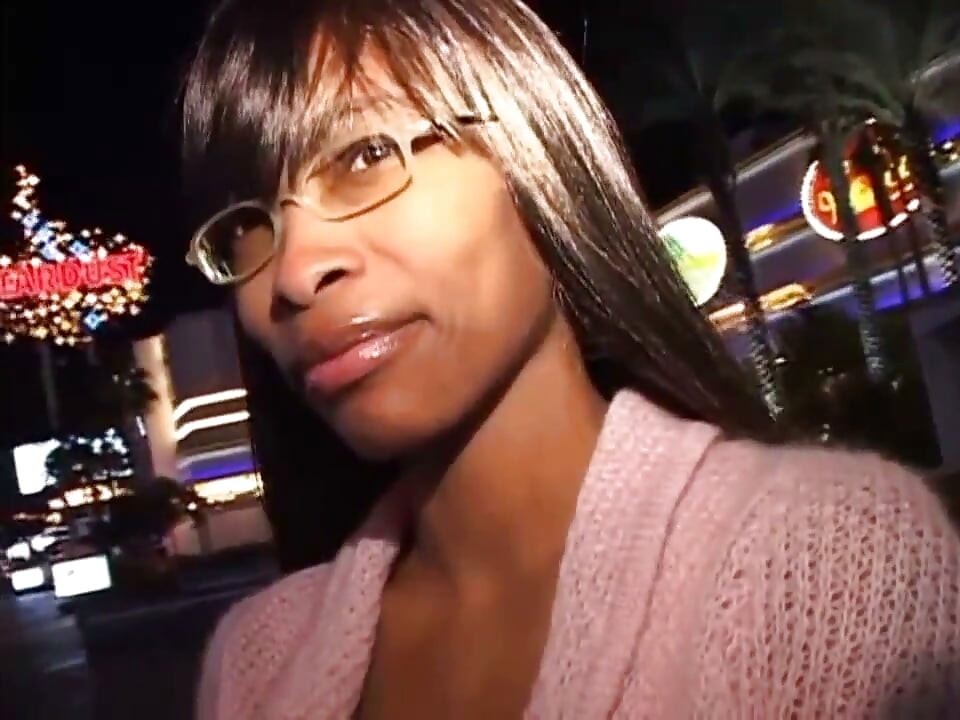Sexy black petite pussy fucking big black dick sucking