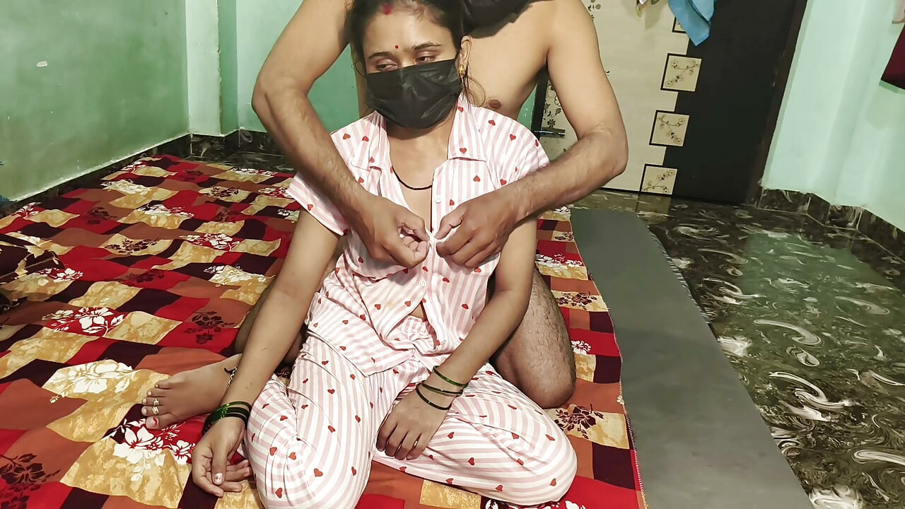 Indian Brother and Step Sister Sex Boyfriend Fucks Girlfriend Hot Indian Girl Beautiful Girls Harder Indian Desi Sex First