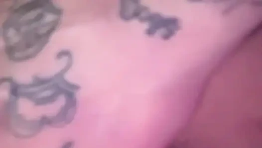 Gadis montok kulit putih nyepong dan ngentot