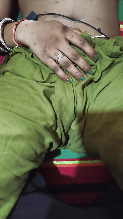 Novo vídeo da Rhea Bhabhi