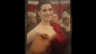 Éjacule sur Anne Hathaway n ° 10