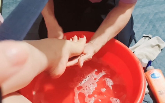 My Cuckold husband clean my feet and make me ready to meet my lover