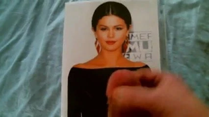 Selena Gomez Cum 8