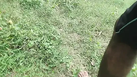 Desi shemale boy facking forest woking in afternoon