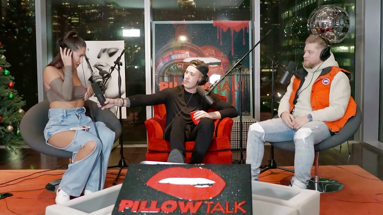 Tiktok Mogul Aaron Vankampen Gets Freaky in Mansions!