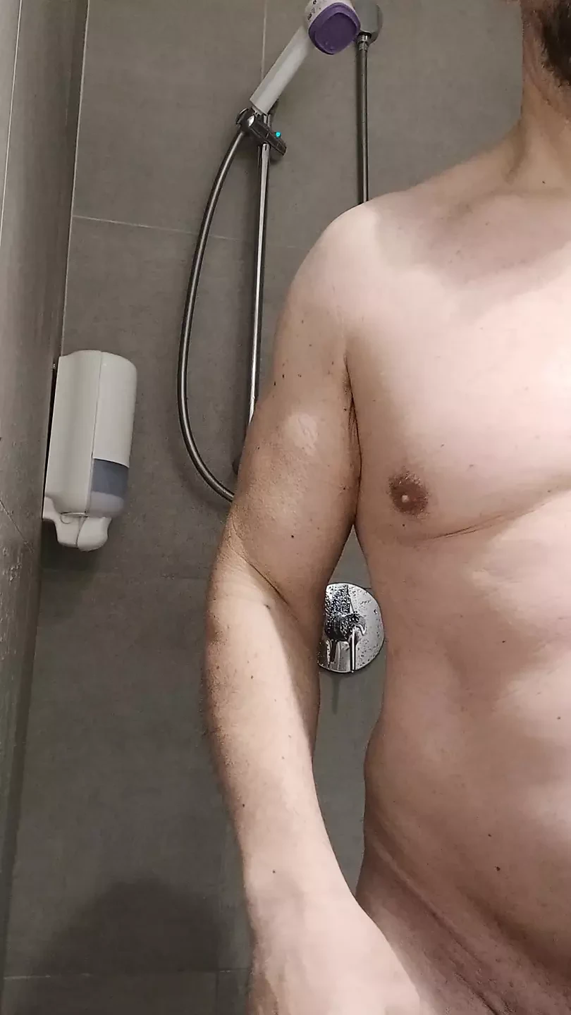 Exhibitionist